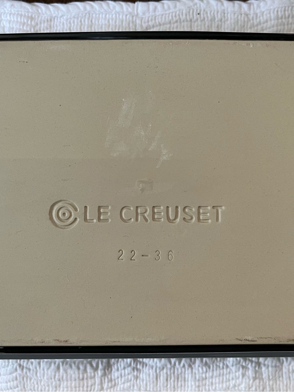 Le Creuset Heritage Rectangular Covered Casserole - French Gray - Picture 5 of 5